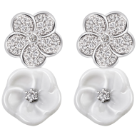 Ohrstecker Royal Blossom Pavé, 750 Weißgold, 2 Blüten S pavé, 2 Porzellanblüten S, 64 Brillanten, 0,316 ct, TW, VSI, Vollschliff G